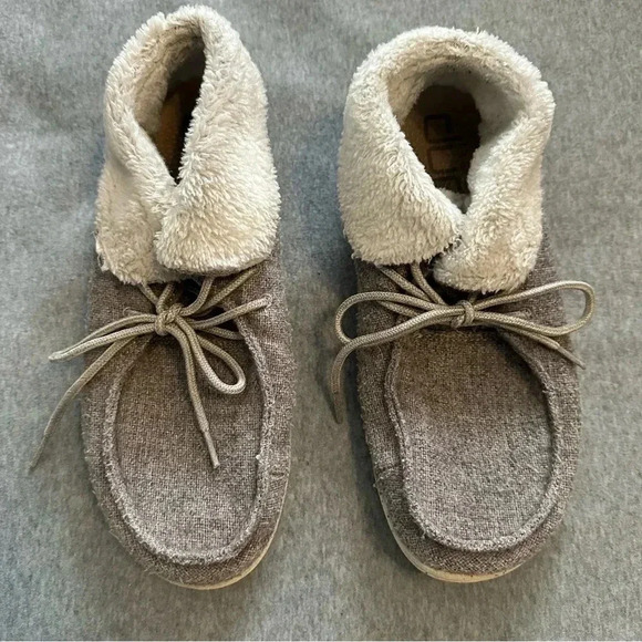 Hey Dude Britt shoes in charcoal size 8 - Picture 2 of 6